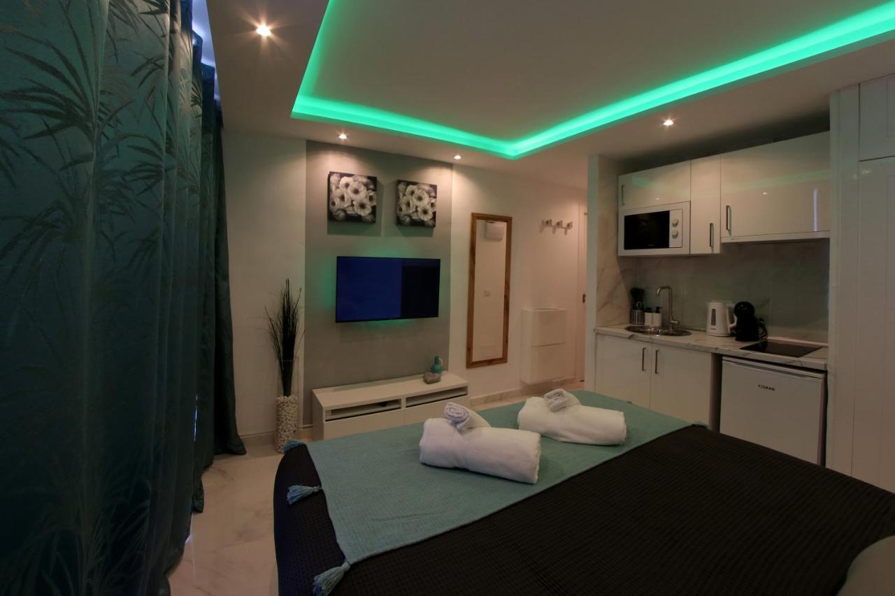 Modern Studio With A Sea View And Pool Access Ponderosa 801 Playa de las Americas  Esterno foto